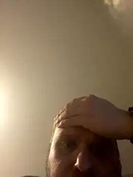 Chcezus32 online show from January 9, 2026, 7:21 pm