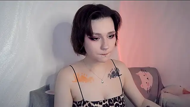 UwuJudy Osas online show from April 22, 2026, 10:55 am