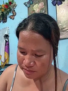 Snapshot of Hottie_Pussy chatting on April 5, 2026, 11:39 am Hottie Pussy online show from April 5, 2026, 11:39 am