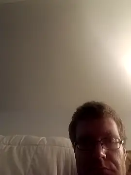 Snapshot of BoneyMoroney chatting on January 13, 2026, 7:01 am BoneyMoroney online show from January 13, 2026, 7:01 am