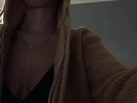 Marthalopez26 online show from January 14, 2026, 3:37 pm