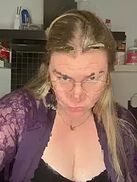 Snapshot of SexyBlondJoanna chatting on February 18, 2026, 8:38 pm SexyBlondJoanna online show from February 18, 2026, 8:38 pm