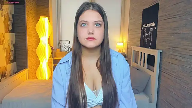 Snapshot of WhitleyMurra chatting on February 23, 2026, 7:09 am WhitleyMurra online show from February 23, 2026, 7:09 am