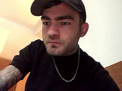 Snapshot of jacobsex221 chatting on January 10, 2026, 10:54 am jacobsex221 online show from January 10, 2026, 10:54 am