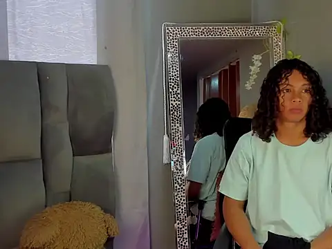 dylaans19 online show from February 26, 2026, 2:28 pm