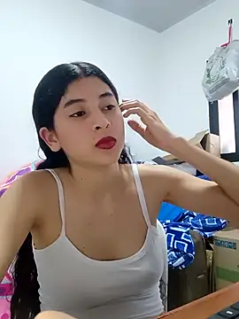 honeyhotgirl19 online show from February 20, 2026, 4:20 pm