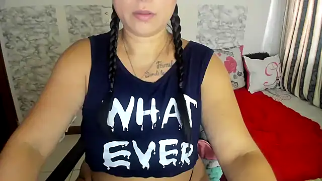 XXXStephanie XXX online show from June 18, 2026, 10:15 pm