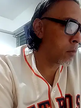 Snapshot of Big_vittollo chatting on March 11, 2026, 10:48 pm Big vittollo online show from March 11, 2026, 10:48 pm