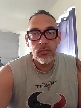 Snapshot of Big_vittollo chatting on March 17, 2026, 6:22 pm Big vittollo online show from March 17, 2026, 6:22 pm