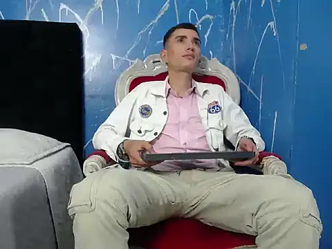 Iam Smith  online show from February 10, 2026, 3:38 am