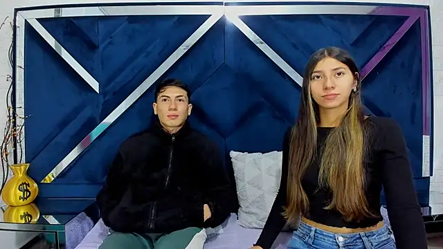 ScarlettAndLucas online show from February 1, 2026, 12:47 pm