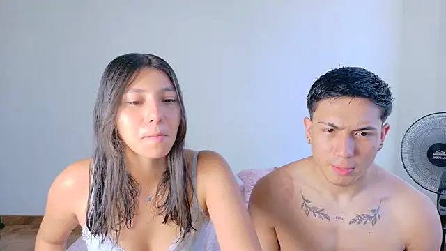 Snapshot of ScarlettAndLucas chatting on July 10, 2026, 7:47 pm ScarlettAndLucas online show from July 10, 2026, 7:47 pm
