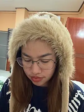 Ponthip online show from February 2, 2026, 7:46 pm