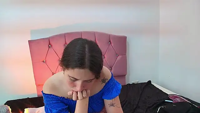 Cherry Boomxx online show from February 19, 2026, 8:50 pm