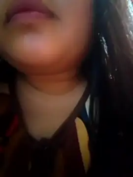 Snapshot of pinay_rose14 chatting on April 6, 2026, 4:46 am pinay rose14 online show from April 6, 2026, 4:46 am