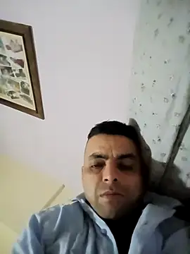 ashleellaunda7582 online show from April 4, 2026, 6:03 pm