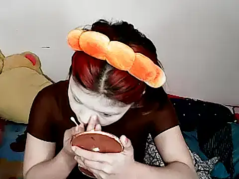 xxhotamizinggirl online show from February 17, 2026, 2:25 pm