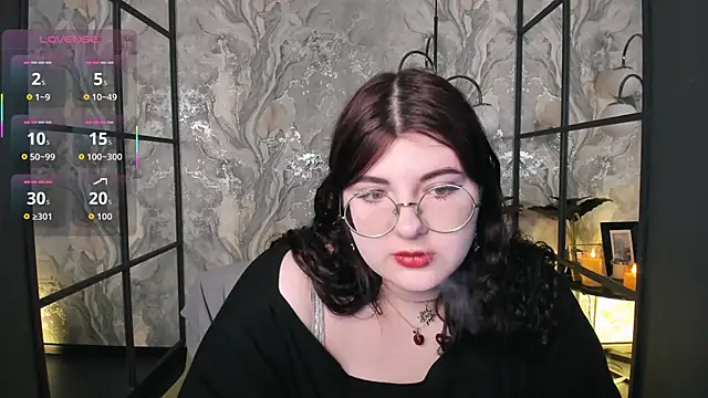 Siena aa online show from April 11, 2026, 9:18 pm