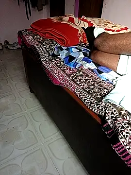 Snapshot of Aanubabya chatting on January 14, 2026, 10:19 am Aanubabya online show from January 14, 2026, 10:19 am