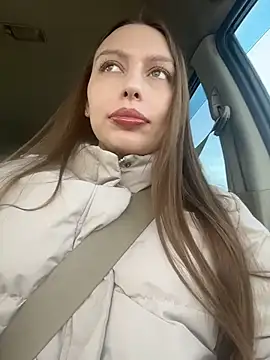 Snapshot of LeiaMood chatting on March 19, 2026, 4:56 am LeiaMood online show from March 19, 2026, 4:56 am