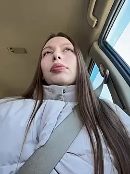 Snapshot of LeiaMood chatting on March 17, 2026, 4:48 am LeiaMood online show from March 17, 2026, 4:48 am