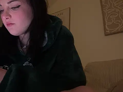 lilitha31 online show from January 11, 2026, 10:05 pm