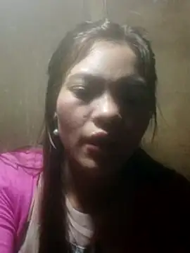 Snapshot of jjennyyy chatting on February 25, 2026, 4:01 am jjennyyy online show from February 25, 2026, 4:01 am