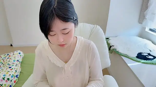 Onefiona online show from March 19, 2026, 4:12 am