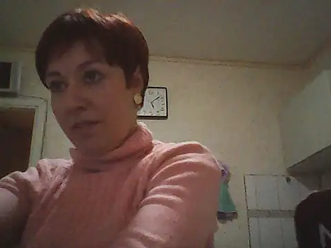 Snapshot of Fruittellalove chatting on January 13, 2026, 2:10 pm Fruittellalove online show from January 13, 2026, 2:10 pm