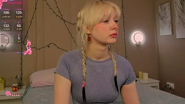 AdeleSilvy online show from March 14, 2026, 1:44 am