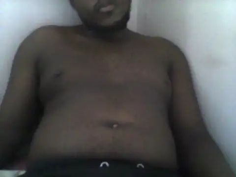 Snapshot of handsomeguy02 chatting on April 2, 2026, 2:13 pm handsomeguy02 online show from April 2, 2026, 2:13 pm