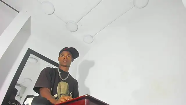 Snapshot of passion_black chatting on March 26, 2026, 7:34 pm passion black online show from March 26, 2026, 7:34 pm