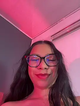 Snapshot of Little_Lexyy chatting on July 7, 2026, 6:47 am Little Lexyy online show from July 7, 2026, 6:47 am