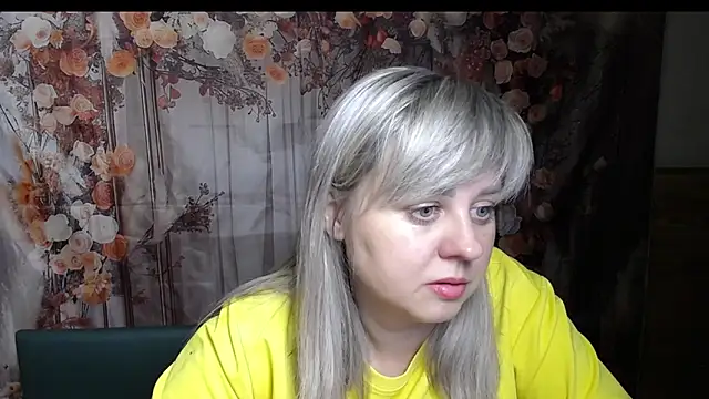 Snapshot of VeronicaSvitt chatting on March 18, 2026, 1:24 pm VeronicaSvitt online show from March 18, 2026, 1:24 pm