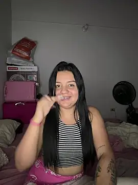 Snapshot of kimelizha chatting on January 12, 2026, 10:14 pm kimelizha online show from January 12, 2026, 10:14 pm