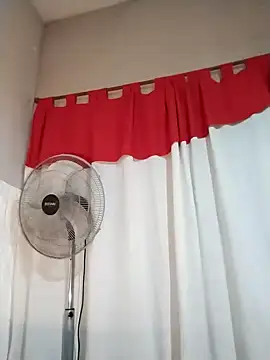 Snapshot of Juguetonafogosa5 chatting on March 22, 2026, 5:10 am Juguetonafogosa5 online show from March 22, 2026, 5:10 am