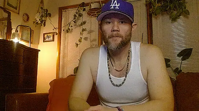 marcus graves 13 online show from February 8, 2026, 3:04 am