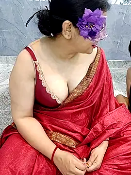 Snapshot of Desikalakaar0069 chatting on April 16, 2026, 2:40 pm Desikalakaar0069 online show from April 16, 2026, 2:40 pm