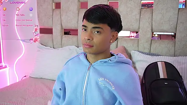 Snapshot of LiamJaxon chatting on February 14, 2026, 3:40 am LiamJaxon online show from February 14, 2026, 3:40 am