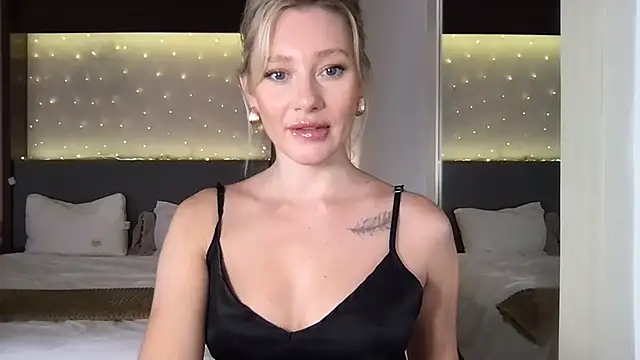 Snapshot of Stella_muse chatting on May 30, 2026, 4:08 am Stella muse online show from May 30, 2026, 4:08 am
