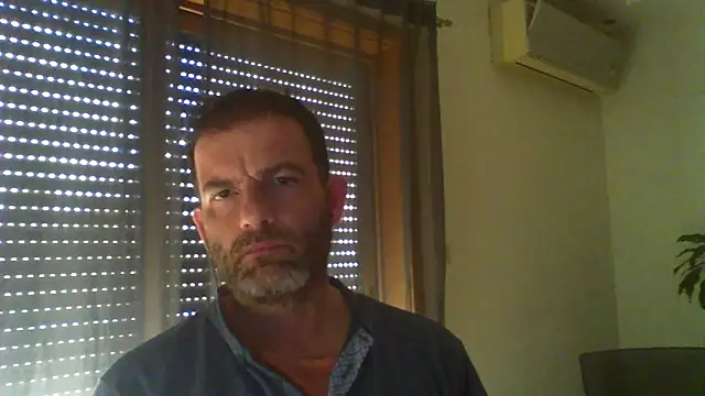 Snapshot of _grj1 chatting on May 11, 2026, 6:38 pm grj1 online show from May 11, 2026, 6:38 pm