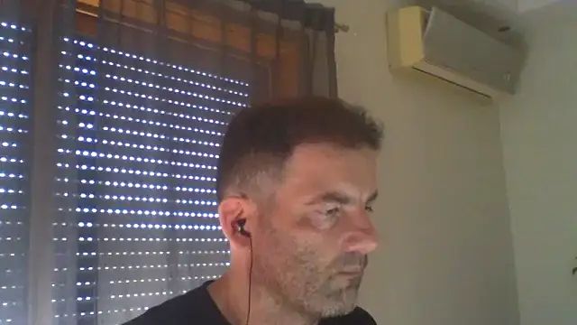Snapshot of _grj1 chatting on April 29, 2026, 7:56 am grj1 online show from April 29, 2026, 7:56 am