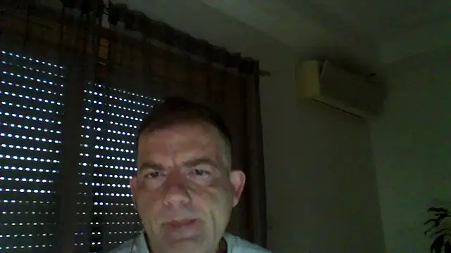 Snapshot of _grj1 chatting on April 19, 2026, 6:14 am grj1 online show from April 19, 2026, 6:14 am
