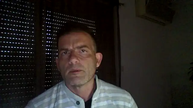 Snapshot of _grj1 chatting on April 23, 2026, 7:15 pm grj1 online show from April 23, 2026, 7:15 pm