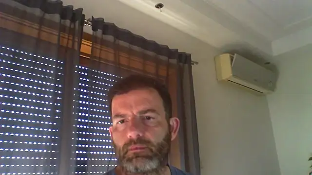 Snapshot of _grj1 chatting on May 19, 2026, 8:21 am grj1 online show from May 19, 2026, 8:21 am