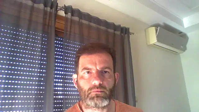 Snapshot of _grj1 chatting on May 21, 2026, 8:12 am grj1 online show from May 21, 2026, 8:12 am