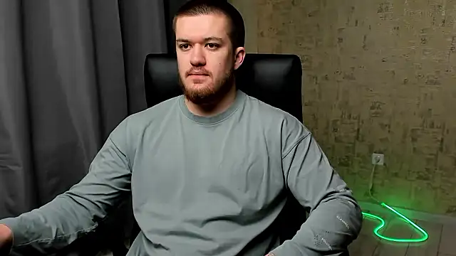 Snapshot of Well_boy chatting on January 18, 2026, 1:03 pm Well boy online show from January 18, 2026, 1:03 pm