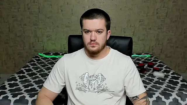 Snapshot of Well_boy chatting on April 4, 2026, 4:19 am Well boy online show from April 4, 2026, 4:19 am