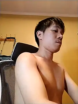 Snapshot of asian_guy67 chatting on April 27, 2026, 1:53 pm asian guy67 online show from April 27, 2026, 1:53 pm