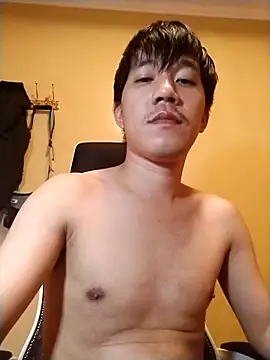 Snapshot of asian_guy67 chatting on May 17, 2026, 3:01 pm asian guy67 online show from May 17, 2026, 3:01 pm